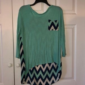 Chevron blue and teal elbow length t-shirt